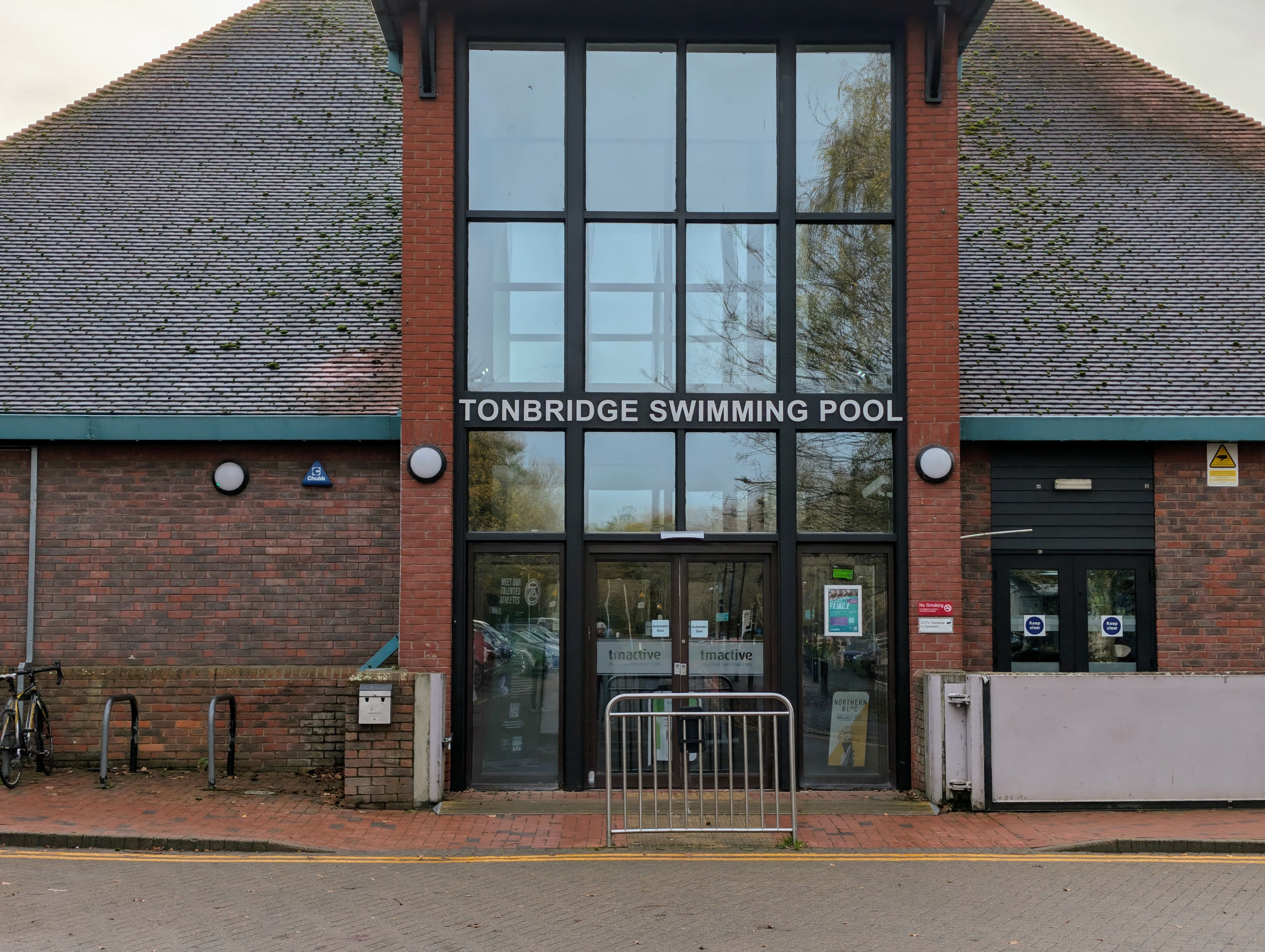 Tonbridge Swimming Pool